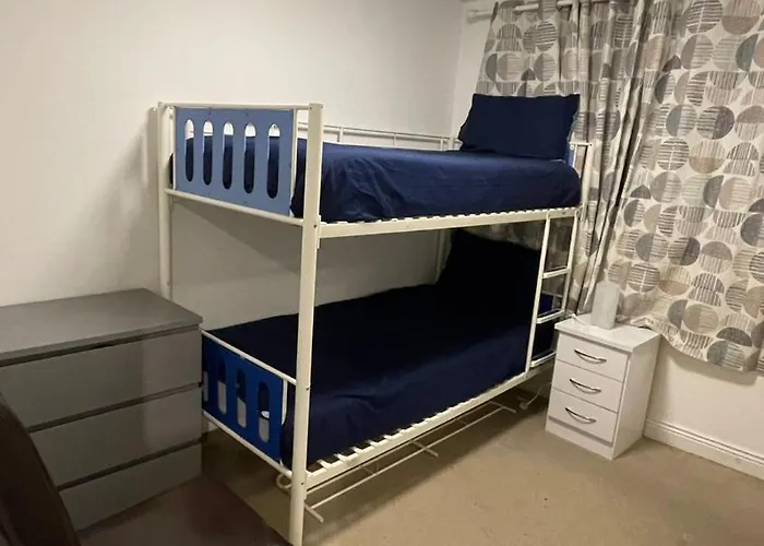 Konukevi Airport, Dcu