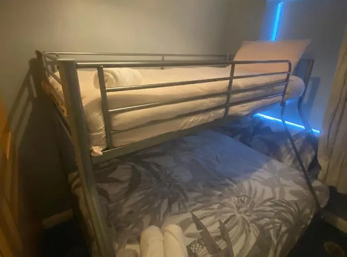 Airport, Dcu * 都柏林